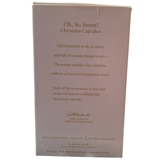 Hallmark Keepsake Oh So Sweet Christmas Cupcake Ornament 2010 Series Felt Glitte - Picture 4 of 6